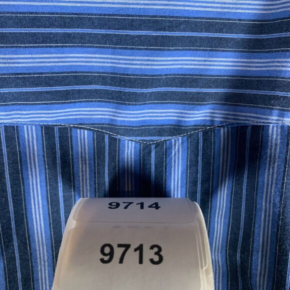 Wrangler Wrancher Shirt Men XL Blue White Striped Cotton Pockets Pearl Snap 9713 - Picture 7 of 7